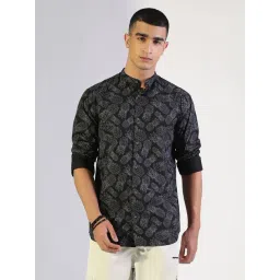 Showoffff Black Cotton Regular Fit Abstract Shirt-picture-11