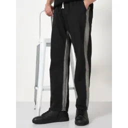 SHOWOFFFF Black Straight Fit Jeans-picture-10