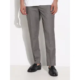 SHOWOFFFF Grey Straight Fit Solid Formal Trousers-picture-18
