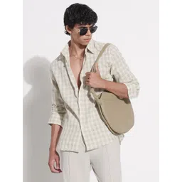 SHOWOFFFF Men Comfort Gingham Checks Spread Collar Relaxed Fit Cotton Casual Shirt-picture-15