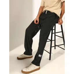 SHOWOFFFF Men Loose Fit Low-Rise Easy Wash Trousers-picture-38