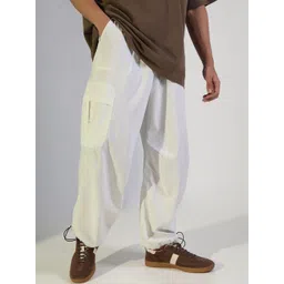 SHOWOFFFF Men Low-Rise Easy Wash Cargos Trousers-picture-23