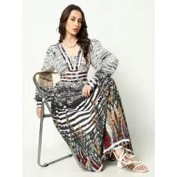 SHOWOFFFF Off White & Black Printed Midi Dress-picture-11