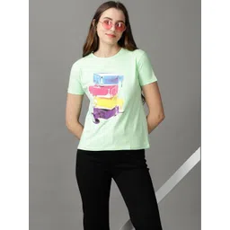 SHOWOFFFF Print Crepe Top-picture-23