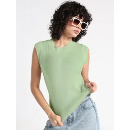 SHOWOFFFF Top-picture-24