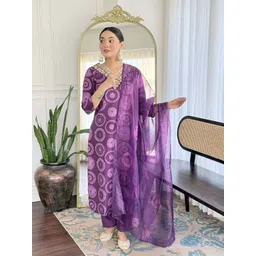 SHREE KHODAL FASHION Women Printed Kurta with Trousers & Dupatta-picture-33