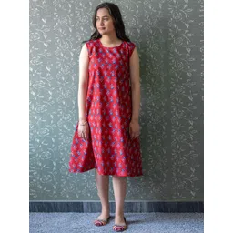 SHRIZA Women Floral Printed A-Line Midi Dress-picture-33