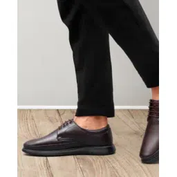 shuan Men Lace-Up Regular Fit Derbys-picture-14