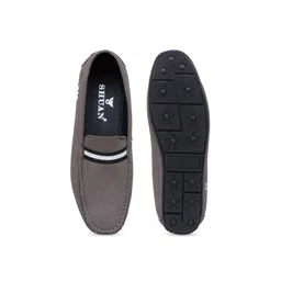SHUAN Men Suede Loafers image 3