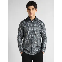 SIMON CARTER LONDON Men Slim Fit Opaque Printed Casual Shirt-picture-37