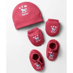 Simply Interlock Knit Cap Mittens And Booties Set With New Here Print Red - Diameter 12.5 cm-image-25