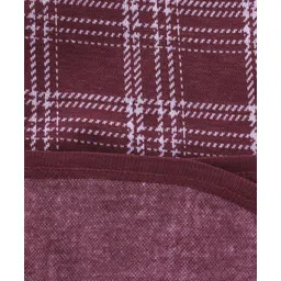 Simply Knitted Cotton Checkered Bath Towel L 80 x B 80 cm - Maroon image 5