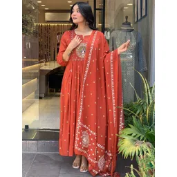 SINGNI Women Floral Embroidered Round Neck Regular Kurta Trousers With Dupatta-picture-30