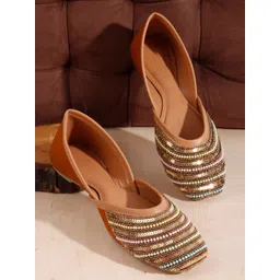 SIRDENILL Women Embellished with Beaded Detailing Mojaris Flats-picture-30