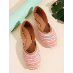 SIRDENILL Women Textured Mojaris-picture-34