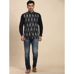 SKAVIJ Men Printed Woven Nehru Jacket-picture-38