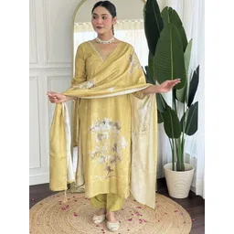 S.K.C Women Ethnic Motifs Printed Regular Pure Cotton Kurta & Pyjamas With Dupatta-picture-30