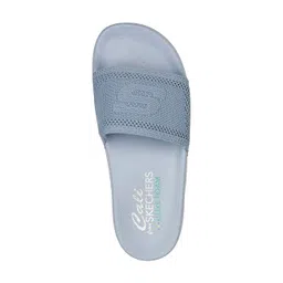 skechers POP UPS - UNDISTURBED image 2