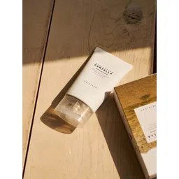 SKIN1004 Madagascar Centella Non-sticky Soothing Gel Cream - 30 ml-picture-38