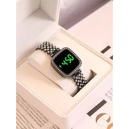 Skylark Girls Embellished Dial & Straps Analogue Watch SEO_Touch_squre_Black image 1