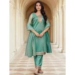 Skylee Pop Floral Yoke Design Net Straight Kurta With Trousers & Dupatta-picture-12