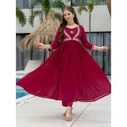 Skylee Pop Women Ethnic Motifs Embroidered Anarkali Kurta with Trousers & Dupatta-picture-36