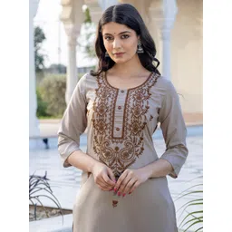 Skylee Pop Women Ethnic Motifs Embroidered Chikankari Kurta-picture-15