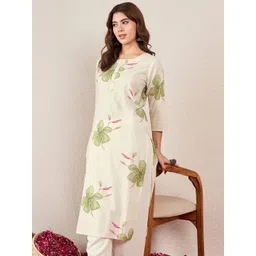 Skylee Pop Women Floral Printed Floral Kurta-picture-32