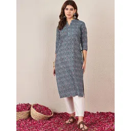 Skylee Pop Women Floral Printed Floral Kurta-picture-37