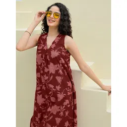 Skylee Pop Women Floral Printed Regular Kurta with Trousers-picture-25