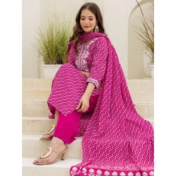 SKYLEE Women Bandhani Printed Kurta with Trouser & Dupatta-picture-41