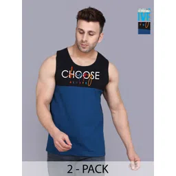 SLOWLORIS Men 2 Colourblocked Applique Slim Fit T-shirt-picture-15