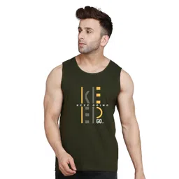 SLOWLORIS Men Printed Raw Edge T-shirt-picture-38