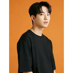 SMAN Men Solid Round Neck Cotton Oversized T-shirt image 3