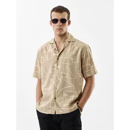 Snitch Boxy Geometric Printed Casual Shirt-picture-24