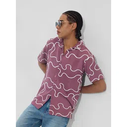 Snitch Men Boxy Opaque Printed Casual Shirt image 4