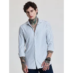 Snitch Men India Slim Fit Spread Collar Vertical Striped Casual Shirt-picture-12