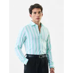 Snitch Men India Slim Fit Vertical Striped Spread Collar Formal Shirt-image-46