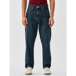 Snitch Men Mid-Rise Low Distress Light Fade Jeans-picture-20