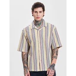 Snitch Men Opaque Striped Casual Shirt-picture-23