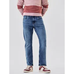 Snitch Men Relaxed Fit Mid-Rise Low Distress Light Fade Stretchable Jeans-picture-32