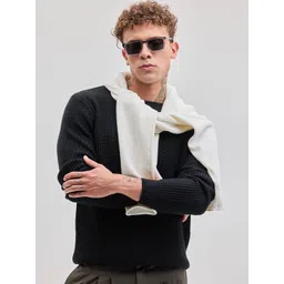 Snitch Men Round Neck Pullover-picture-21