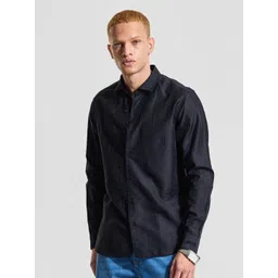 Snitch Men Smart Fit Textured Spread Collar Casual Shirt-picture-23