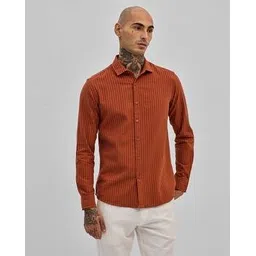 snitch Men Striped Slim Fit Shirt-picture-13
