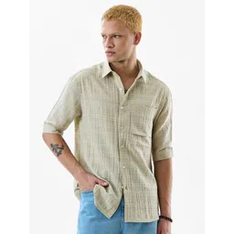 Snitch Men Textured Spread Collar Casual Shirt-picture-16