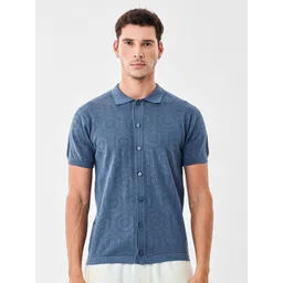 Snitch Men Textured Spread Collar Pure Cotton Casual Shirt-picture-18