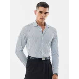 Snitch Vertical Striped Spread Collar Wrinkle Free Slim Fit Formal Shirt-picture-12