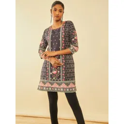 Soch Black Muslin Blend Floral Printed Kurta With Embellishment-picture-42