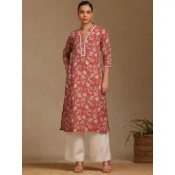Soch Red Regular Fit Embroidered Kurtas-picture-19