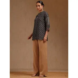 Soch Women Mandarin Collar Printed Tunic image 4